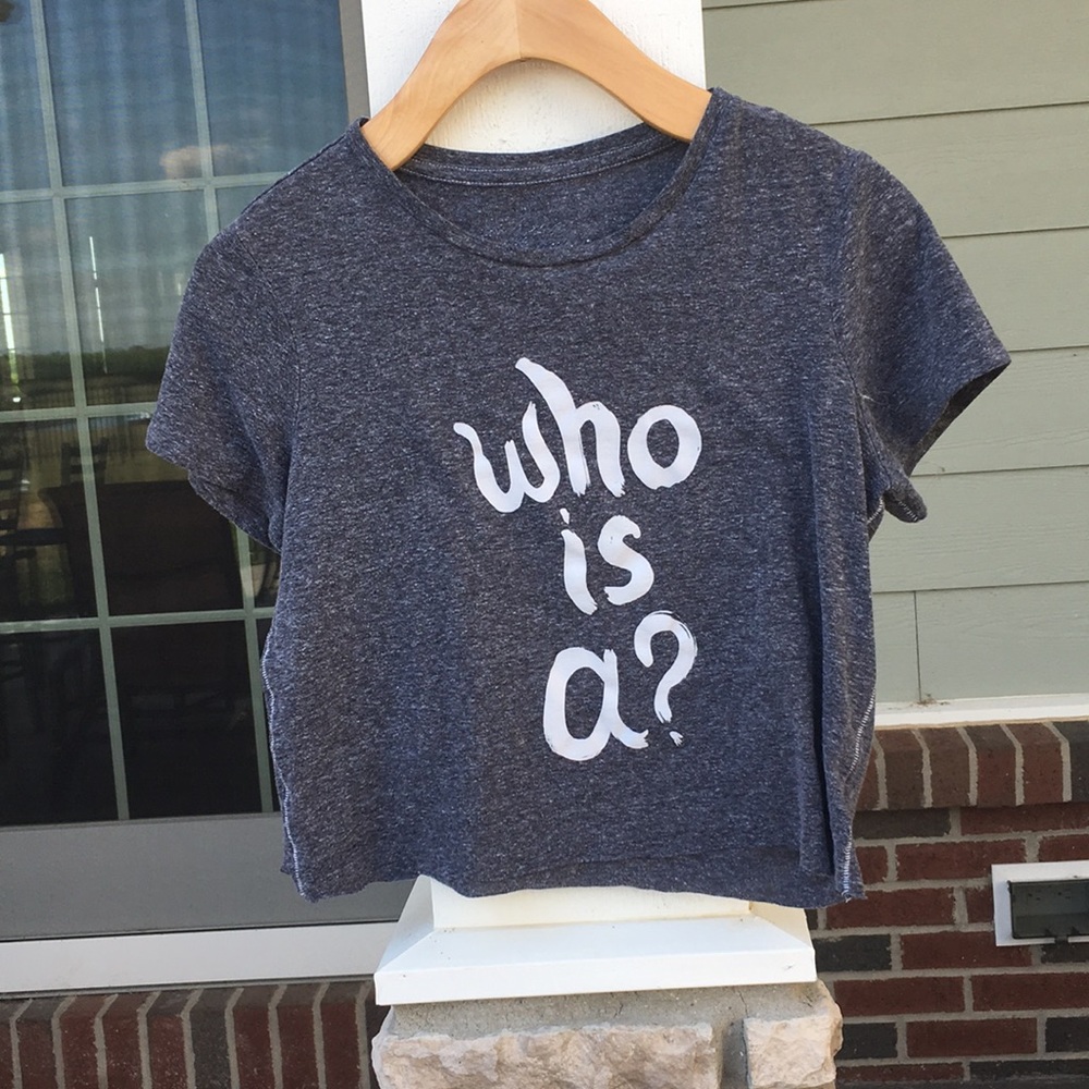 Who is A? Pretty little liars cropped top
